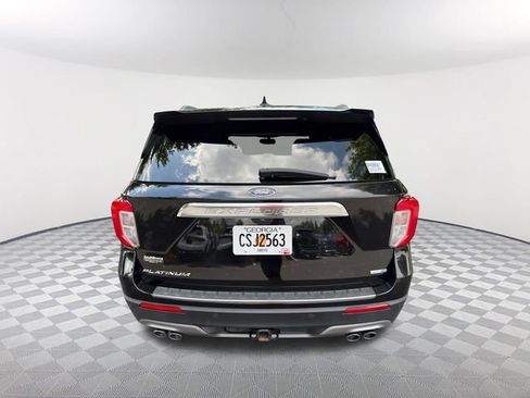 Used 2020 Ford Explorer Platinum w/ Premium Technology Package AWD/4WD image 6