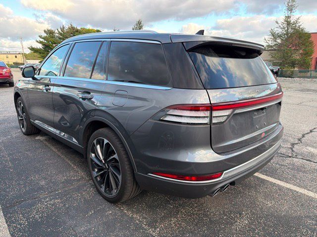 Used 2024 Lincoln Aviator Reserve w/ Equipment Group 201A AWD/4WD image 5