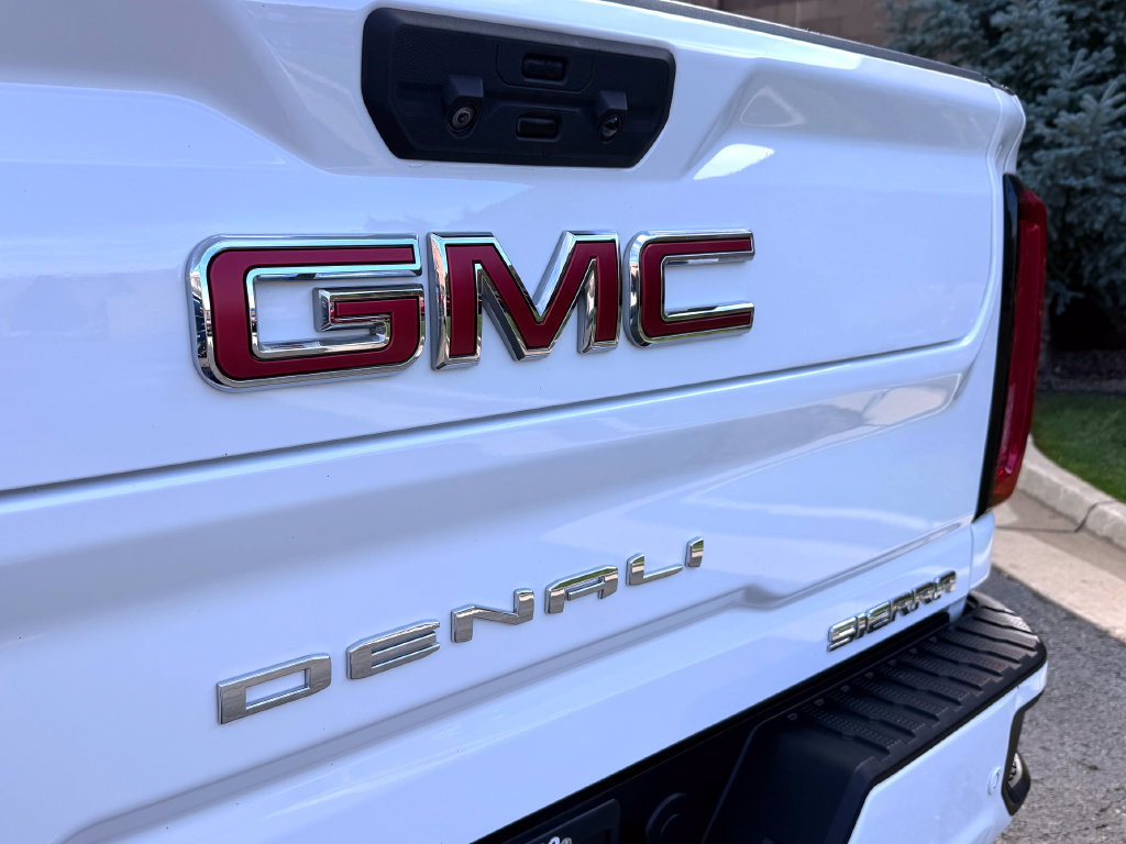 Used 2021 GMC Sierra 2500 Denali AWD/4WD image 11