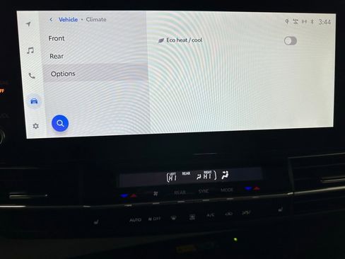 Used 2025 Toyota Sienna XLE image 34