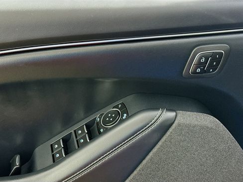 Used 2023 Ford Mustang Mach-E Premium image 22