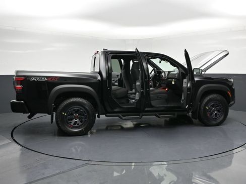 New 2026 Nissan Frontier PRO-4X w/ Tow Package AWD/4WD image 37