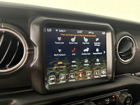 Used 2023 Jeep Wrangler Unlimited Sahara w/ Cold Weather Group AWD/4WD image 24