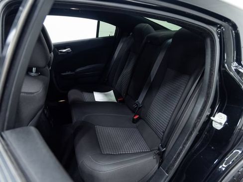 Used 2023 Dodge Charger R/T w/ Blacktop Package RWD image 23