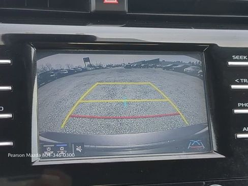 Used 2019 Toyota Camry SE w/ Convenience Package image 19