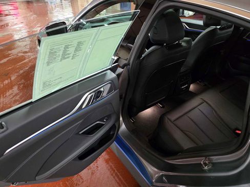 Used 2024 BMW i4 xDrive40i image 15