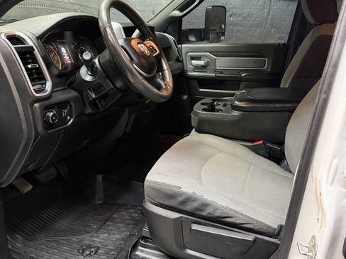 Used 2022 RAM 2500 Big Horn w/ Snow Chief Group AWD/4WD image 9