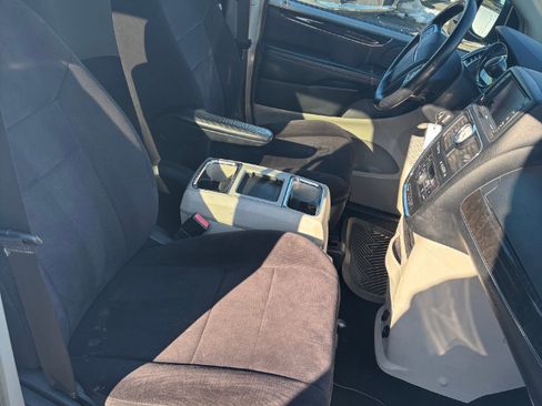 Used 2011 Chrysler Town & Country Touring w/ Security Group image 23