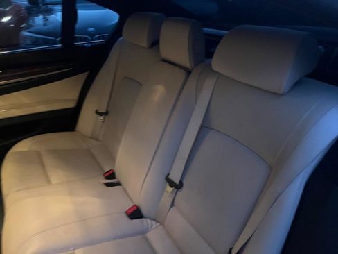 Used 2014 BMW 750Li xDrive image 11