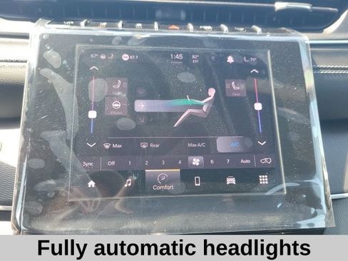 New 2025 Jeep Grand Cherokee Laredo image 8