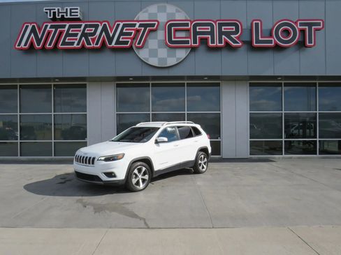 Used 2020 Jeep Cherokee Limited image 1