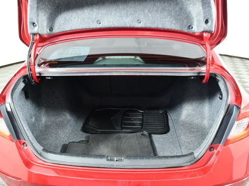 Used 2018 Honda Accord EX-L image 48
