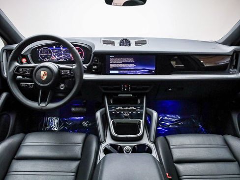 Certified 2026 Porsche Cayenne Coupe AWD/4WD image 13
