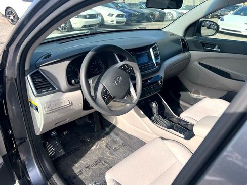 Used 2017 Hyundai Tucson SE image 14