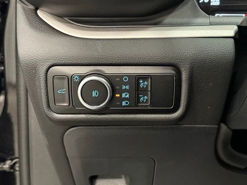 Certified 2023 Ford Explorer XLT w/ Equipment Group 202A image 15