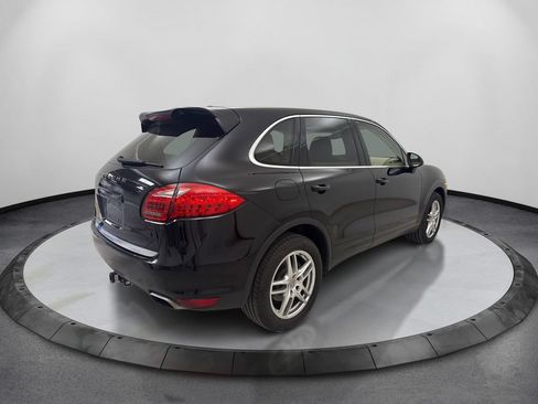 Used 2014 Porsche Cayenne AWD/4WD image 5