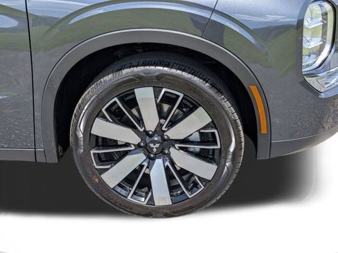 New 2026 Mitsubishi Outlander SE FWD image 10