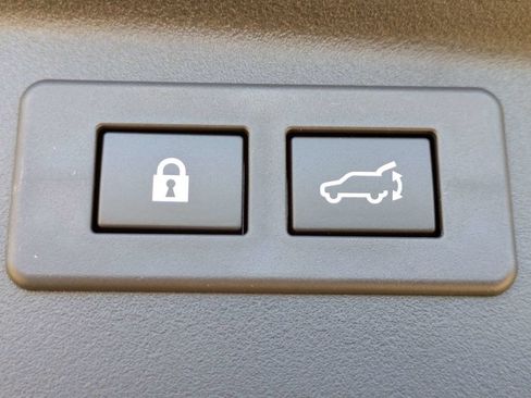 New 2026 Subaru Outback Limited AWD/4WD image 13