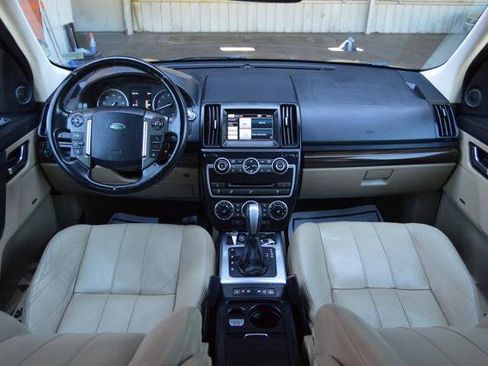Used 2013 Land Rover LR2 HSE AWD/4WD image 53