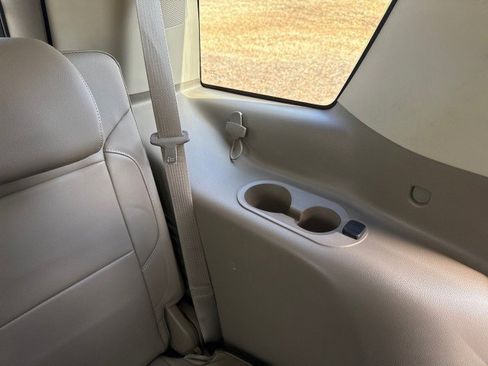 Used 2015 Chevrolet Tahoe LT image 45