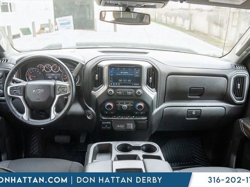 Used 2021 Chevrolet Silverado 1500 RST AWD/4WD image 3