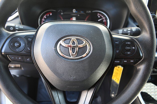 Certified 2025 Toyota RAV4 LE AWD/4WD image 30