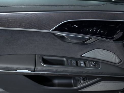 New 2026 Audi A8 L 3.0T image 6