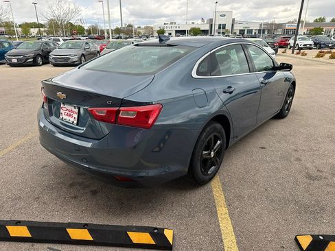 Used 2024 Chevrolet Malibu LT FWD image 5