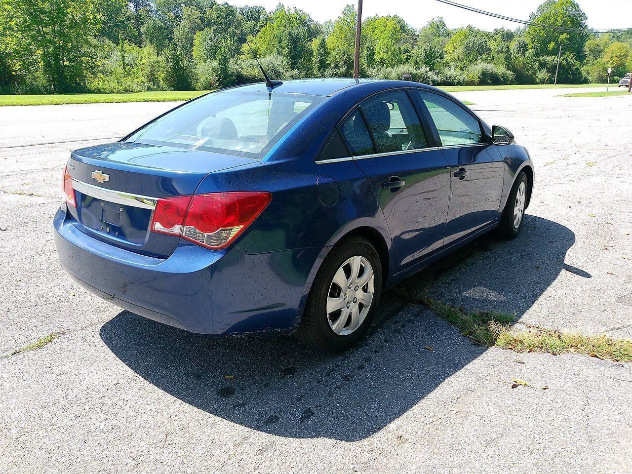 Used 2012 Chevrolet Cruze LS FWD image 6