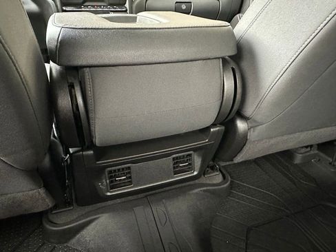 Used 2021 Chevrolet Silverado 1500 Custom RWD image 22