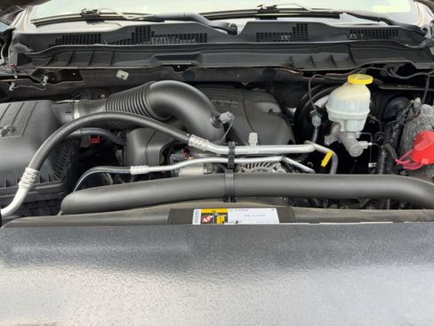 Used 2017 RAM 1500 Big Horn AWD/4WD image 36