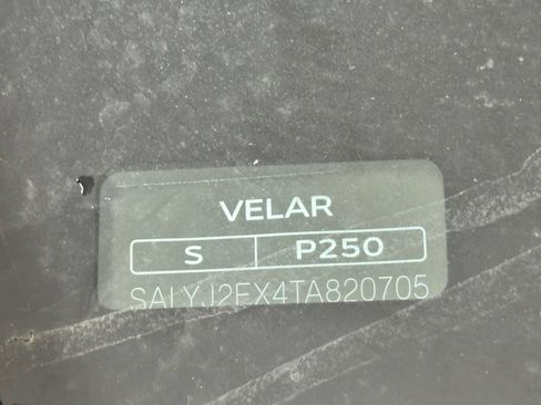 Used 2026 Land Rover Range Rover Velar S AWD/4WD image 18