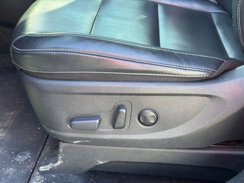 Used 2020 Kia Telluride S w/ S 8 Passenger Seating Package image 25