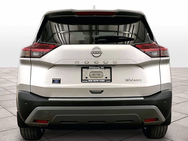 Used 2023 Nissan Rogue SV AWD/4WD image 4