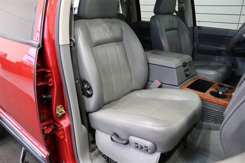 Used 2006 Dodge Ram 2500 Truck Laramie AWD/4WD image 17