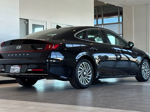 Used 2022 Hyundai Sonata SEL FWD image 4