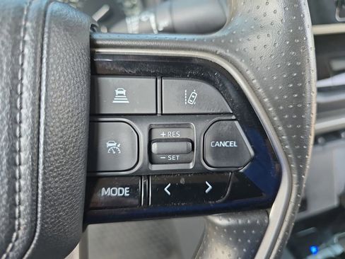 Used 2023 Toyota Tundra SR5 image 18