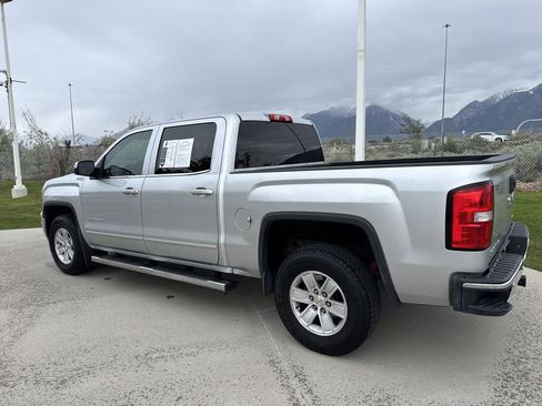 Used 2014 GMC Sierra 1500 SLE w/ SLE Value Package AWD/4WD image 3
