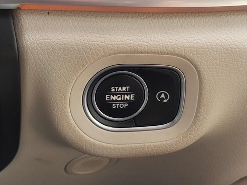 Used 2020 Mercedes-Benz GLE 350 4MATIC image 27