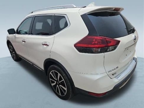 Used 2019 Nissan Rogue SL w/ Premium Package AWD/4WD image 3