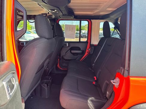 Used 2020 Jeep Wrangler Unlimited Sport S AWD/4WD image 30