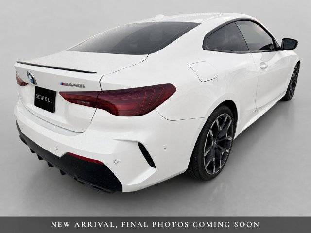 Used 2025 BMW 440i xDrive Coupe w/ Premium Package AWD/4WD image 4