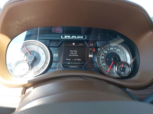 Used 2022 RAM 3500 Limited AWD/4WD image 20