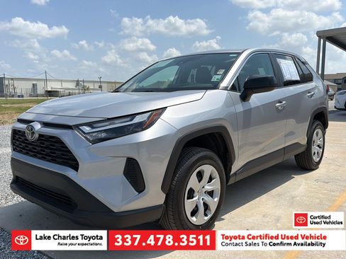 Certified 2025 Toyota RAV4 LE FWD image 1