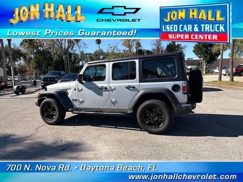 Used 2022 Jeep Wrangler Unlimited Sport image 6