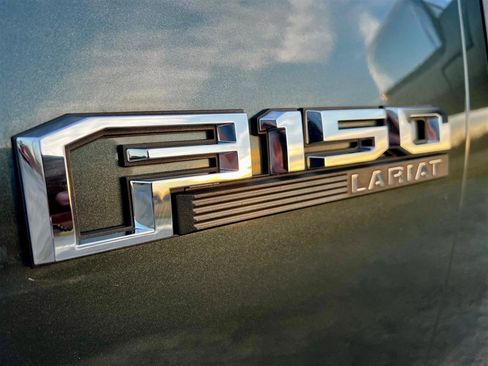 Used 2018 Ford F150 Lariat image 15