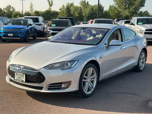 Used 2013 Tesla Model S Performance RWD image 4