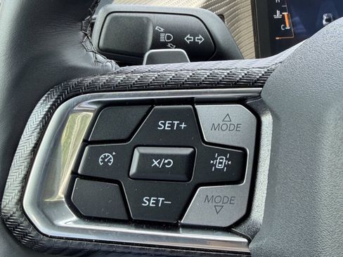 Used 2025 Ford Mustang GT RWD image 24