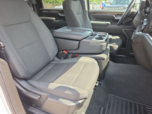 New 2025 Chevrolet Silverado 2500 LT w/ Convenience Package AWD/4WD image 10