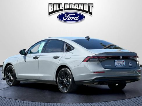 Used 2025 Honda Accord SE image 5